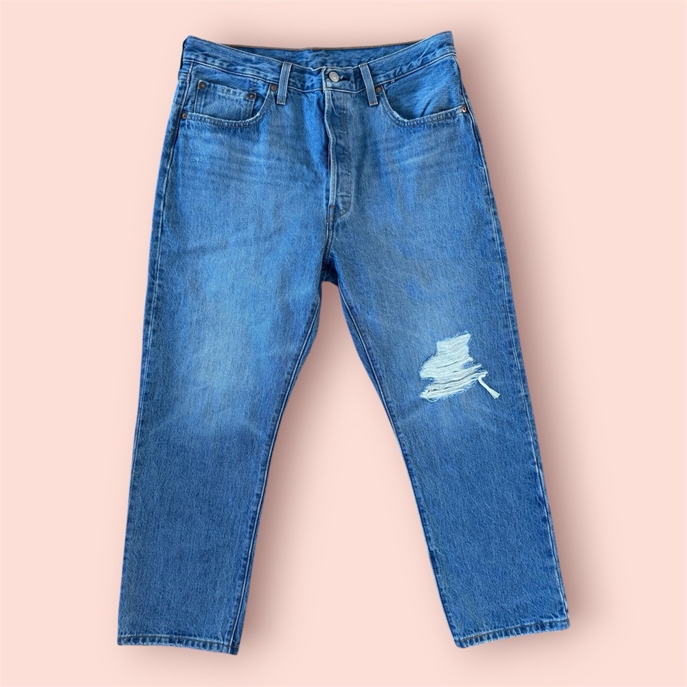 Levi's 501 Original 32x26 Cropped High Rise Premium Distressed Jeans Medium Wash